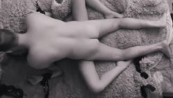 So hot she can’t stop fucking even when tied up
