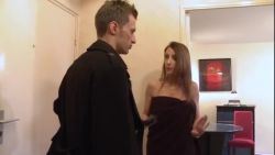 Mon plombier adore chevaucher mon petit cul d&rsquo;avocate