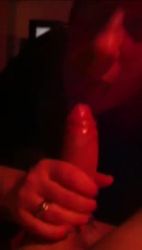 Je me fais sucer par ma femme, une expérience amateur inoubliable avec une jolie blonde