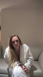 Star du porno baise un fan et prends son pied 85 – Tiffany Leiddi