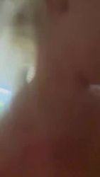 J&rsquo;éjacule sur visage de ma femme amateur