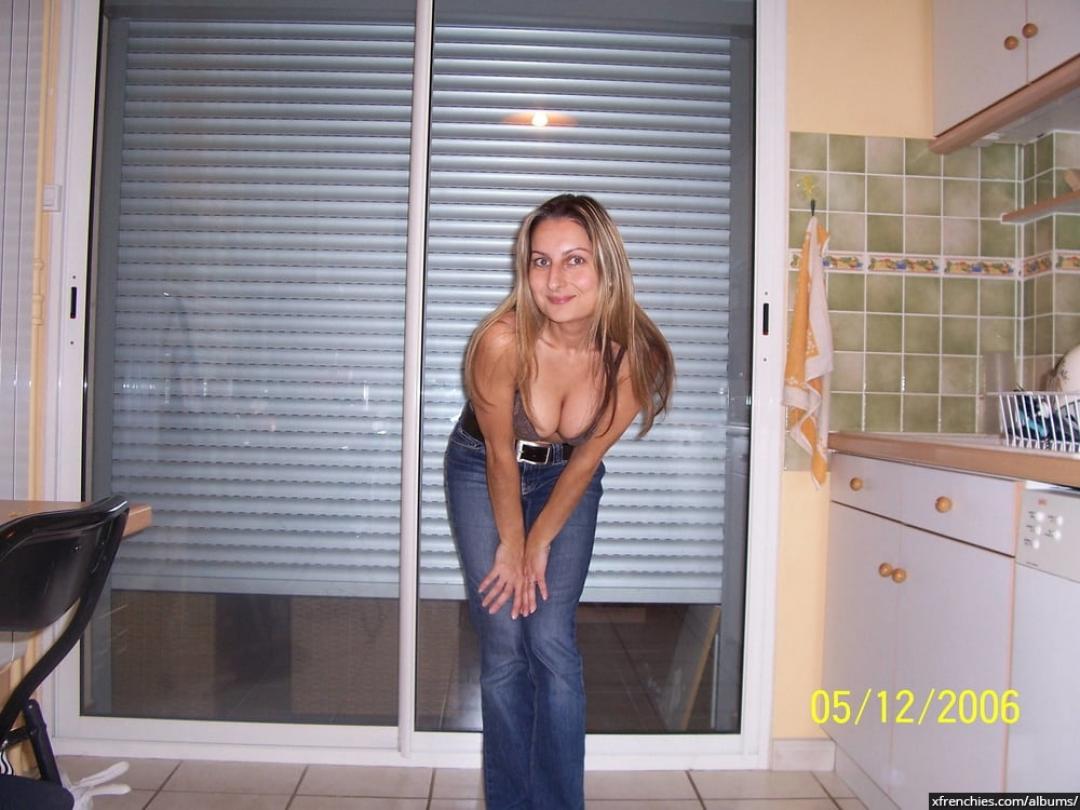 Fotos amateur desnudas de mi bella y joven esposa n°19