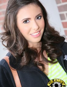 Casey Calvert Young sexy brunette milf have a suprem body