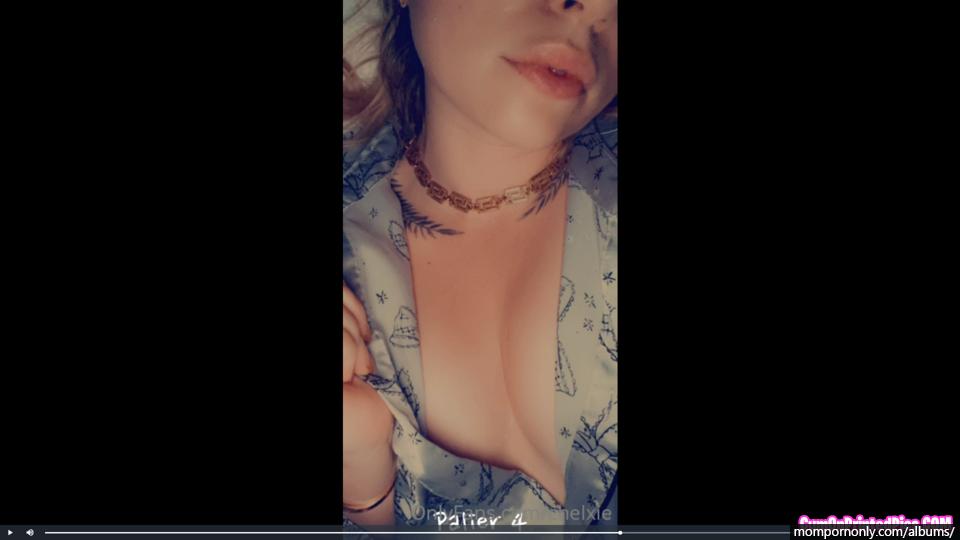 Tous les leaks onlyfans et nudes snapchat de Chelxie part 1 n°21