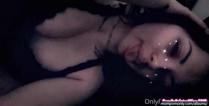 Tutte le perdite onlyfans e snapchat nudes di Chelxie parte 2 n°100