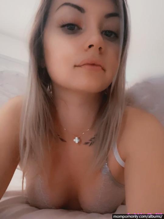 Tous les leaks onlyfans et nudes snapchat de Chelxie part 5 n°17