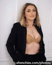 Amandine Pellissard leak nudes et photos sexy en lingerie n°12